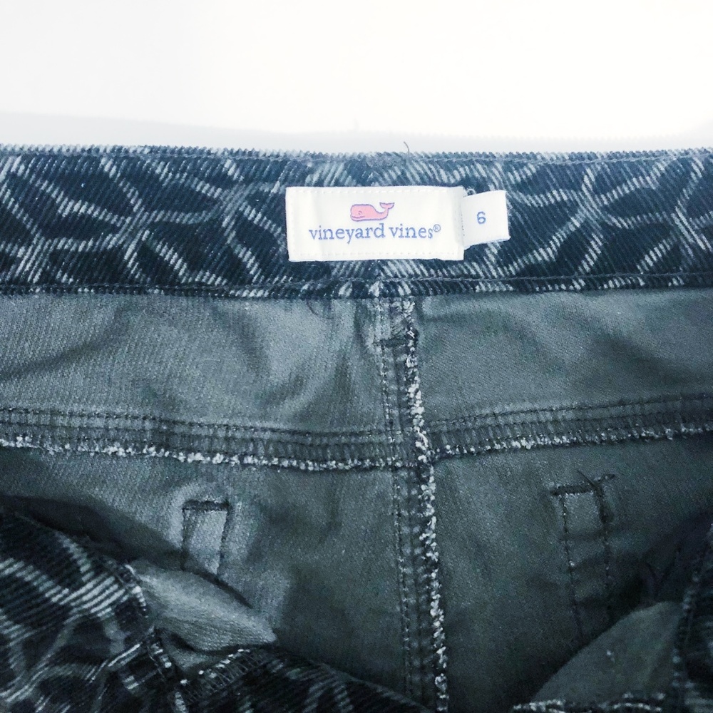 Vineyard Vines Black and Grey Corduroy Pants 6 - Picture 5 of 5